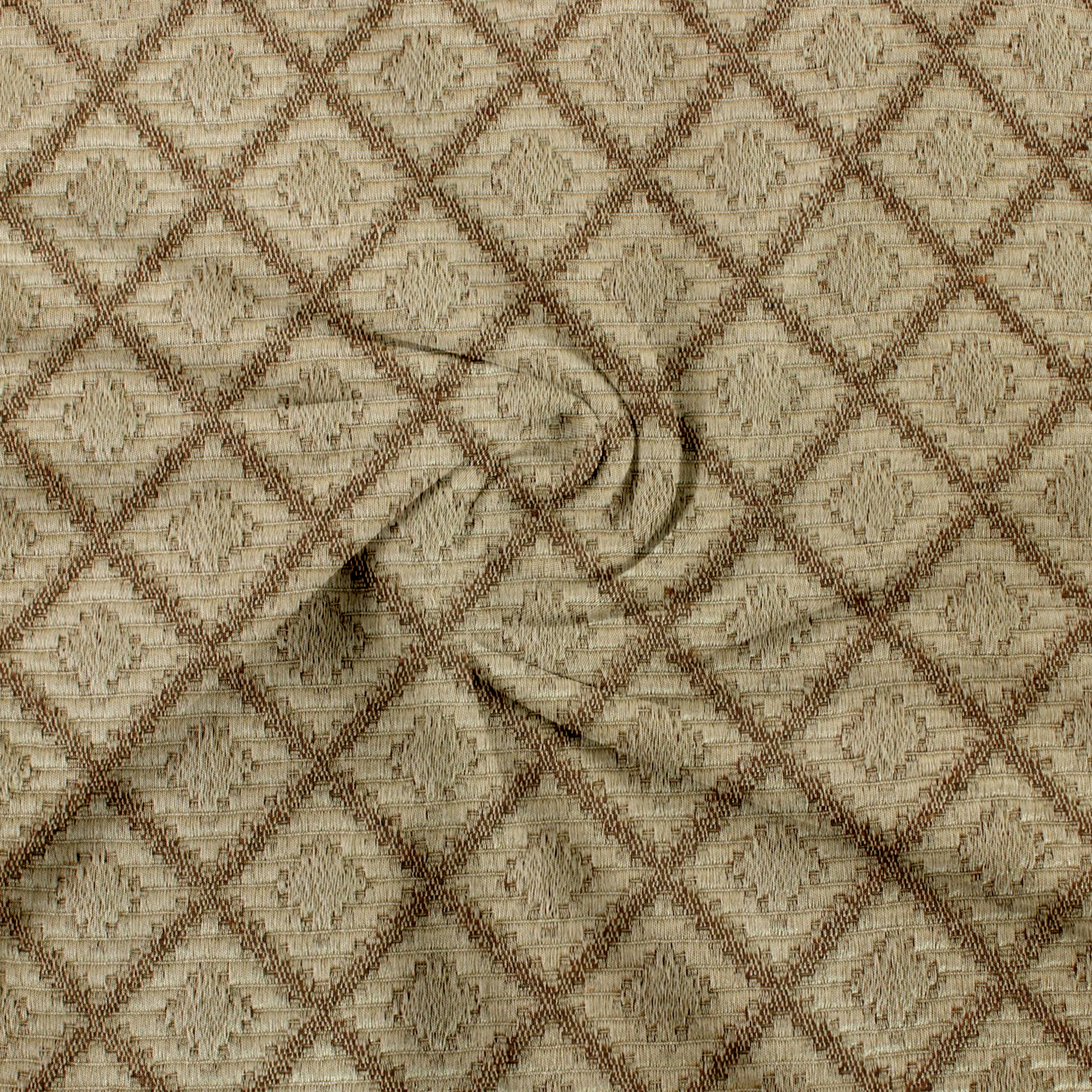 MATELASSÉ DIAMONDS